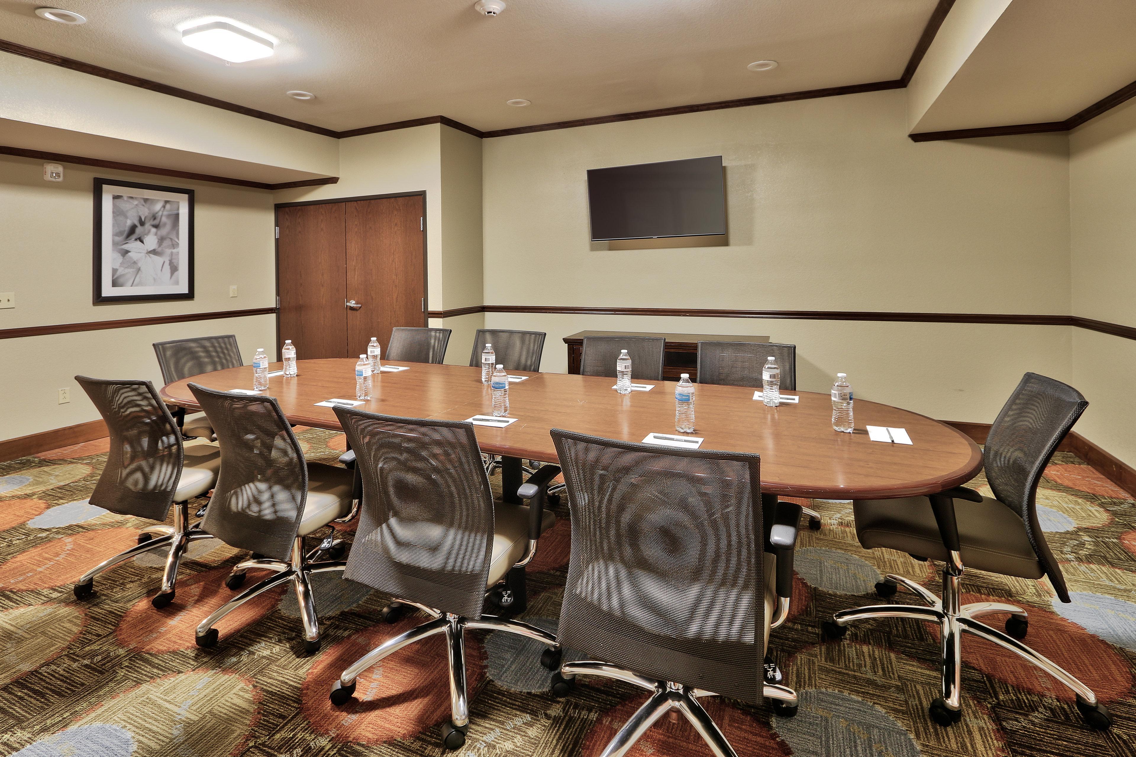 Staybridge North By Ihg Hotel 3*